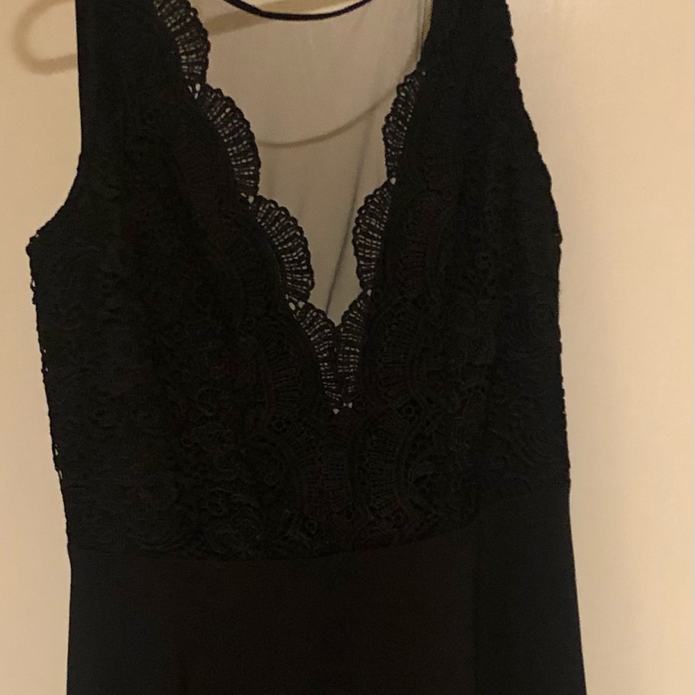 Beautiful knee length cocktail dress